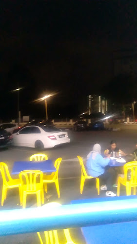 Comentarii opinii despre Om Burger