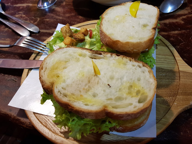 RT Pastry • Subang SS15 - Gastronomi dan perhotelan