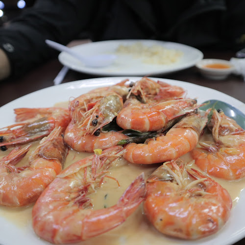 One To Six Seafood Restaurant