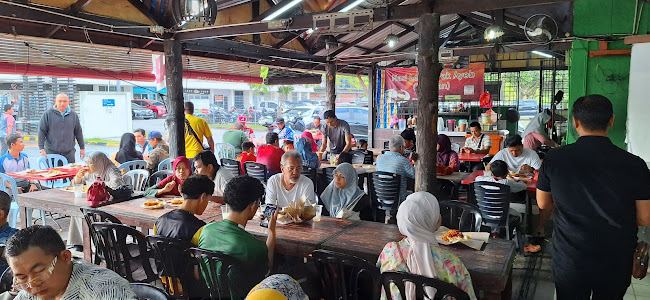 Opinii despre Warung Nasi Lemak Pak Ayob Warisan în Shah Alam - Gastronomi dan perhotelan