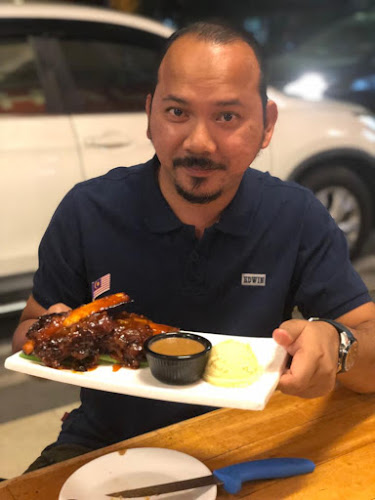 JAHHET Fine Meat Taman Nirwana - Gastronomi dan perhotelan