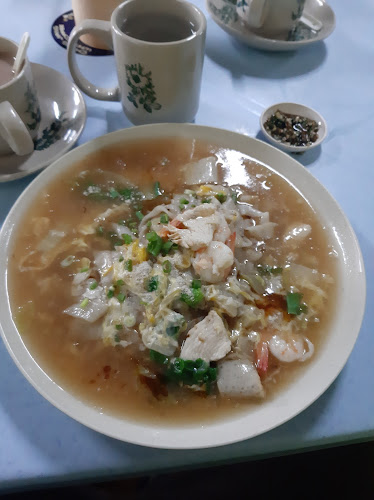 Auntie Rozz Kitchen - Gastronomi dan perhotelan