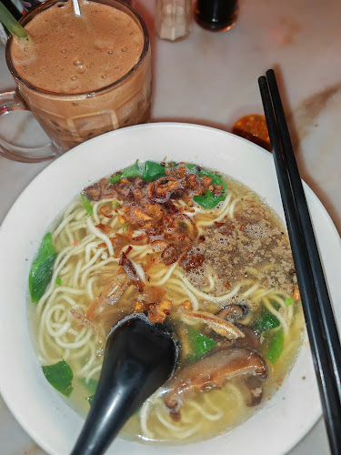 pasar lama kopitiam 舊街頭小二板麵