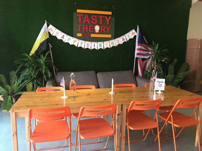 Comentarii opinii despre Tasty Theory Cafe