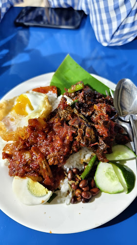 Opinii despre Nasi Lemak Panas 223 în Petaling Jaya - Gastronomi dan perhotelan