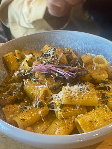 BEAN BROTHERS KL - Gastronomi dan perhotelan