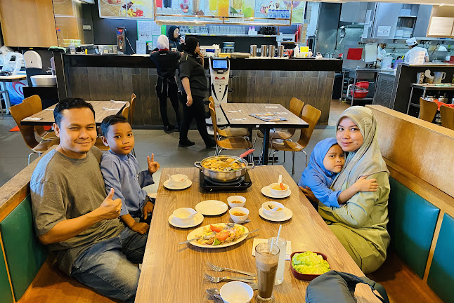 Johnny's Restaurant • Kuantan City Mall