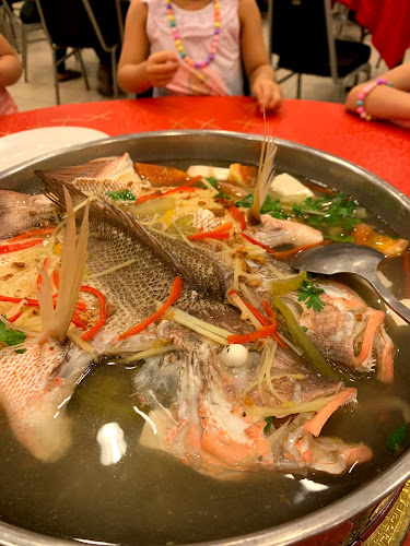 Comentarii opinii despre Kedai Makanan Laut Ya Lim