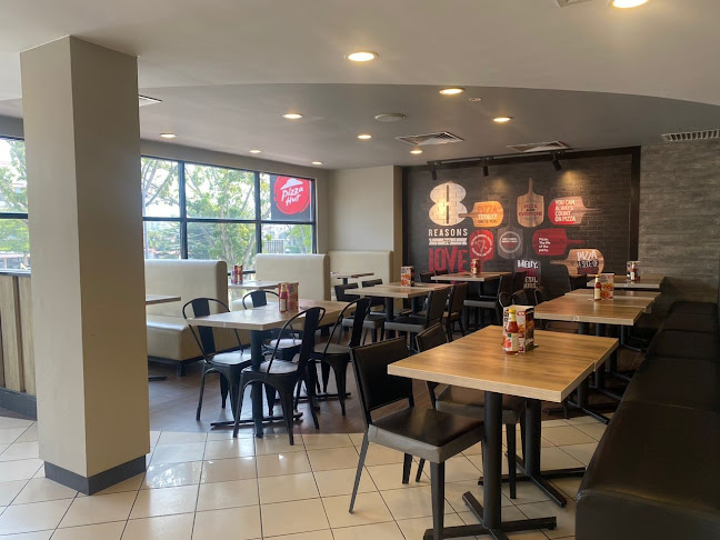 Opinii despre Pizza Hut Teluk Intan în Teluk Intan - Gastronomi dan perhotelan