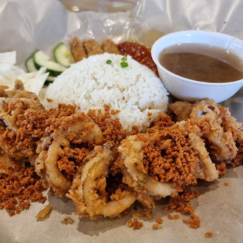 Ayam Gepuk Pak Raden HQ - Alor Setar