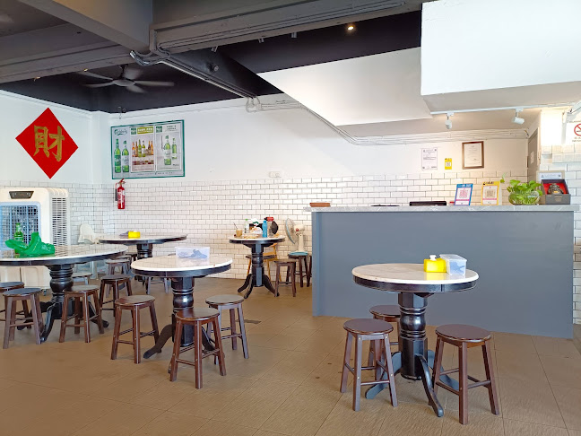 Twins Signature Roast Duck - Gastronomi dan perhotelan