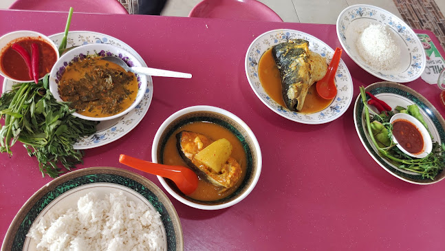 Opinii despre Z & Z Mak Anjang în Jerantut - Gastronomi dan perhotelan