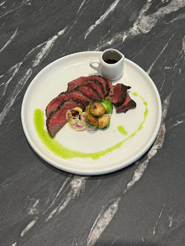 Comentarii opinii despre Meat Feds by Chef Yenni Law