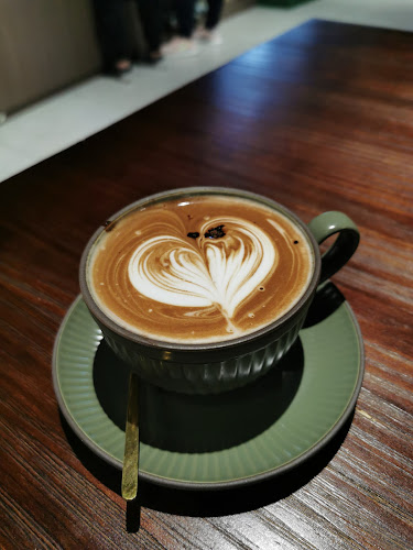 London Cafe & Bistro - Sibu