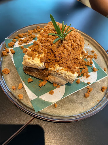 V88 Cafe & Bar Starhill - Kuala Lumpur