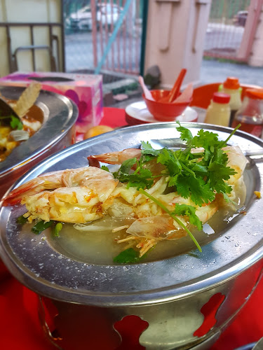 Comentarii opinii despre Restoran Stadium Negara