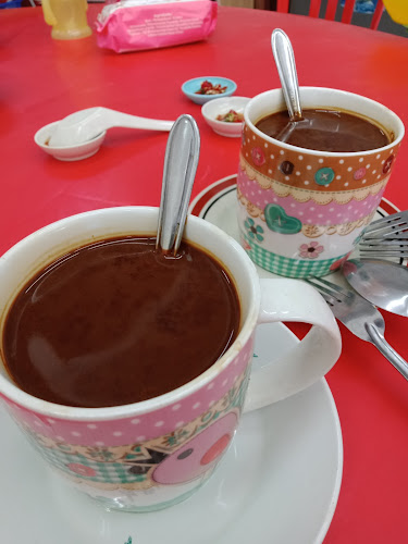 Comentarii opinii despre Chan Sisters Kitchen Corner 陳家菜