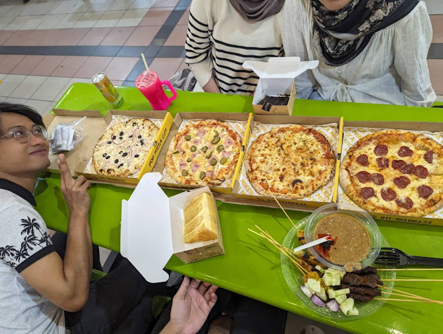 Miker Pizza Medan Sate Kajang - Kajang