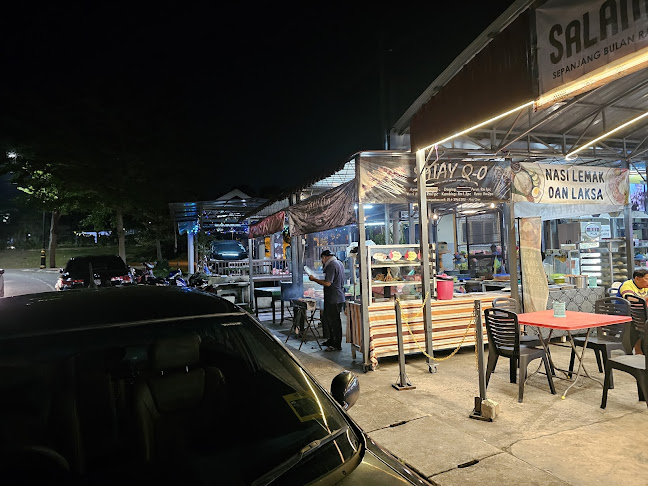 Arena Irzati Nasi Ayam - Gastronomi dan perhotelan