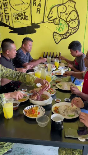 Comentarii opinii despre CeqLapaq Restaurant