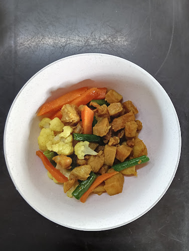 SARANG Selera Maha Ikan Bakar - Gastronomi dan perhotelan