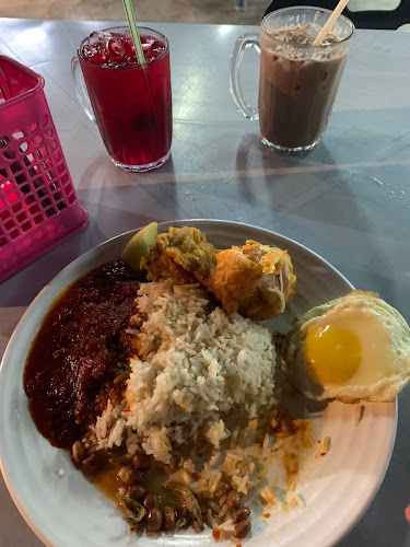 Comentarii opinii despre Warong Nasi Lemak AST