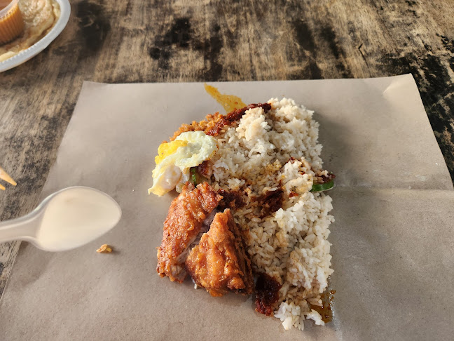Warung Nasi Lemak Pak Ayob Warisan - Gastronomi dan perhotelan