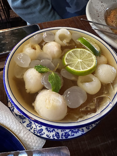 Ashhryshoshedap - Gastronomi dan perhotelan