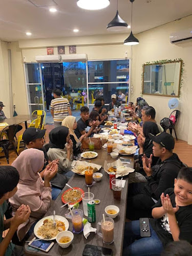Pot Bonda Mak Ajie - Kuching