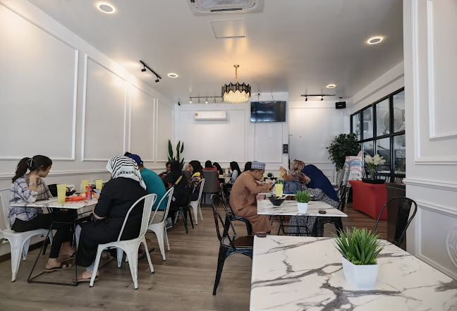 Comentarii opinii despre Mom's Laksa