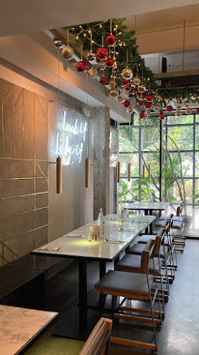 Comentarii opinii despre Naj & Belle Cafe Bangsar