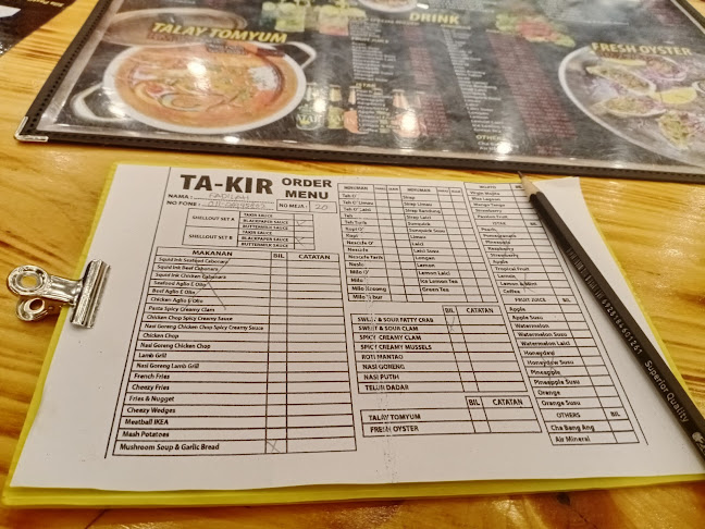 TAKIR SHELLOUT - Gastronomi dan perhotelan