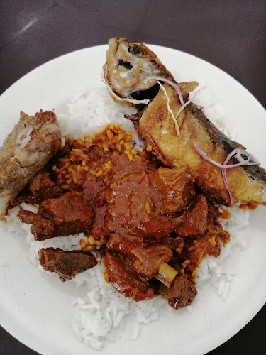 Opinii despre Restaurant Lau Di Fang 老地方饭店 în Tronoh - Gastronomi dan perhotelan