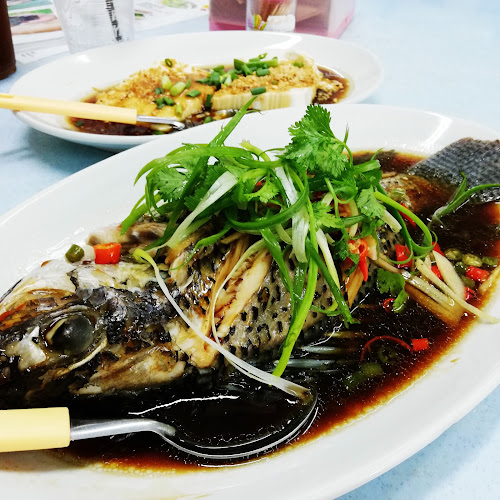 Comentarii opinii despre The Gift Tilapia Restaurant