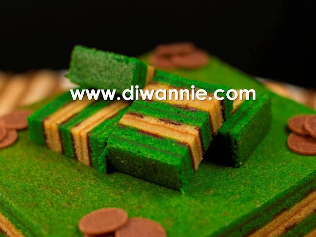 Di Wannie Kek Lapis Sarawak