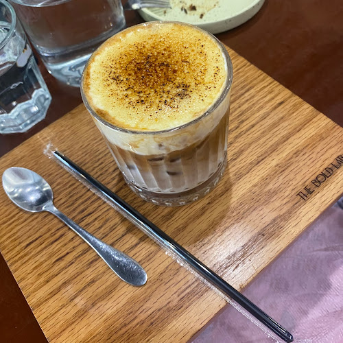 Comentarii opinii despre Teduhan Senja Cafe Sdn.Bhd