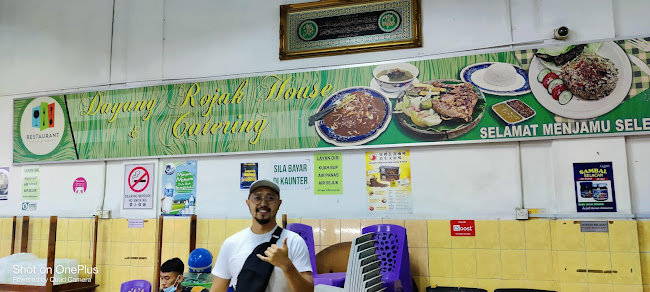 Opinii despre Dayang Rojak House în Kota Kinabalu - Gastronomi dan perhotelan