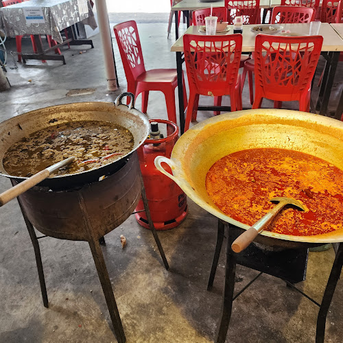 Restoran Adily - Gastronomi dan perhotelan