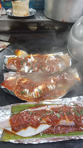 Comentarii opinii despre D'Permas Seafood