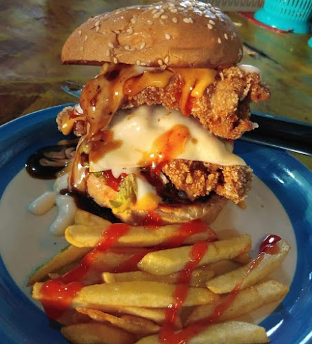 Opinii despre Matdan western în Teluk Intan - Gastronomi dan perhotelan