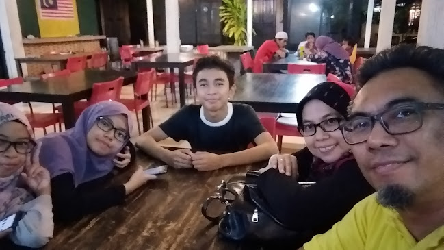 Jalan Tanjung Lumpur, 26060 Kuantan, Pahang