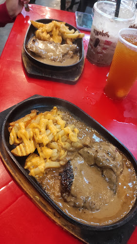 Opinii despre Makcik Cafe în Alor Setar - Gastronomi dan perhotelan