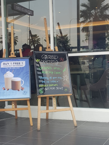 The Coffee Bean & Tea Leaf