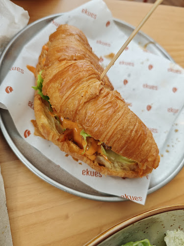 Opinii despre Ekues Cabin Cafe în Putrajaya - Gastronomi dan perhotelan