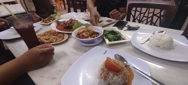 Comentarii opinii despre Larut Curry House