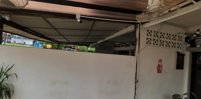 Opinii despre 100 houz coffee & breakfast în Kajang - Gastronomi dan perhotelan