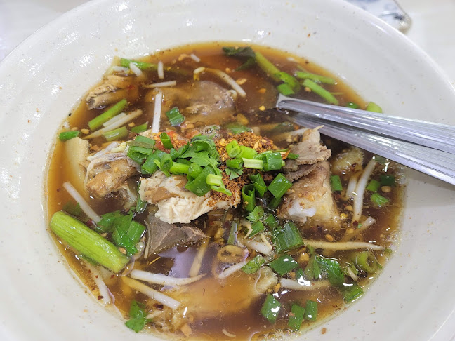 Suraya Seafood - Gastronomi dan perhotelan