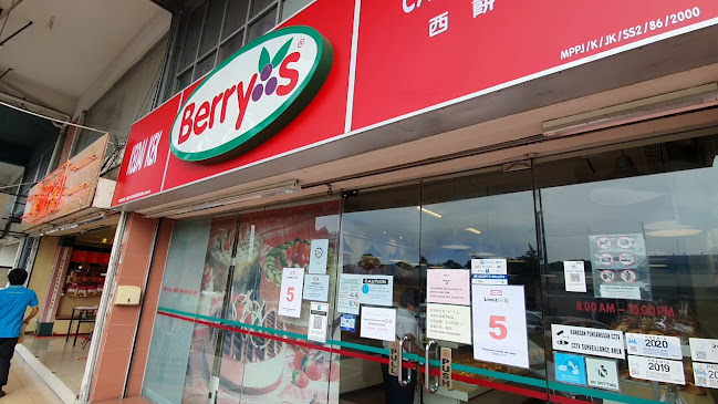 Berry's Cake House @SS2