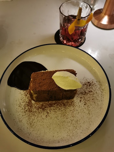 POUND - Gastronomi dan perhotelan