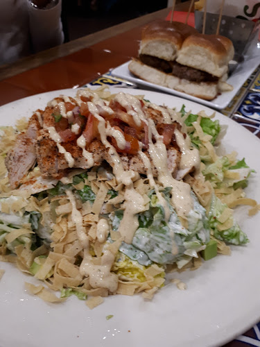 Chili's Grill & Bar Mid Valley - Gastronomi dan perhotelan